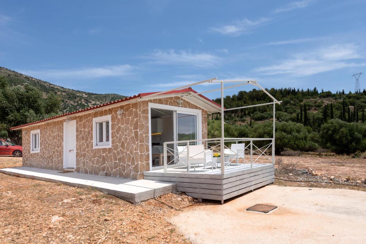 Faraklata Cottages *